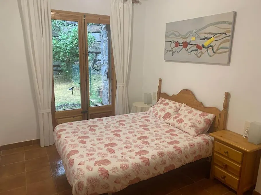 Apartment Can Tersi Setcases Spain